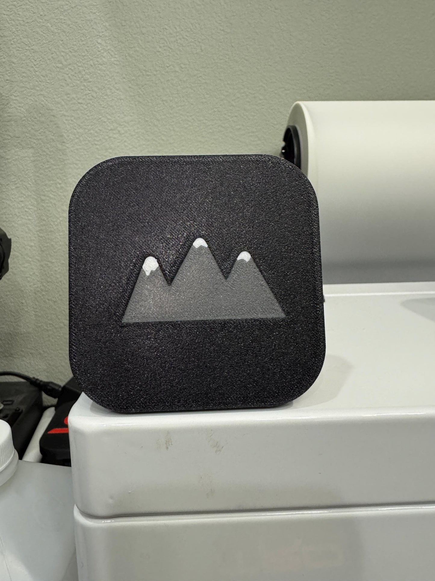 Heritage Mountain 2 Inch Tow Hitch Cover - 4Runner - Tundra - Sequoia - Tacoma - FJ