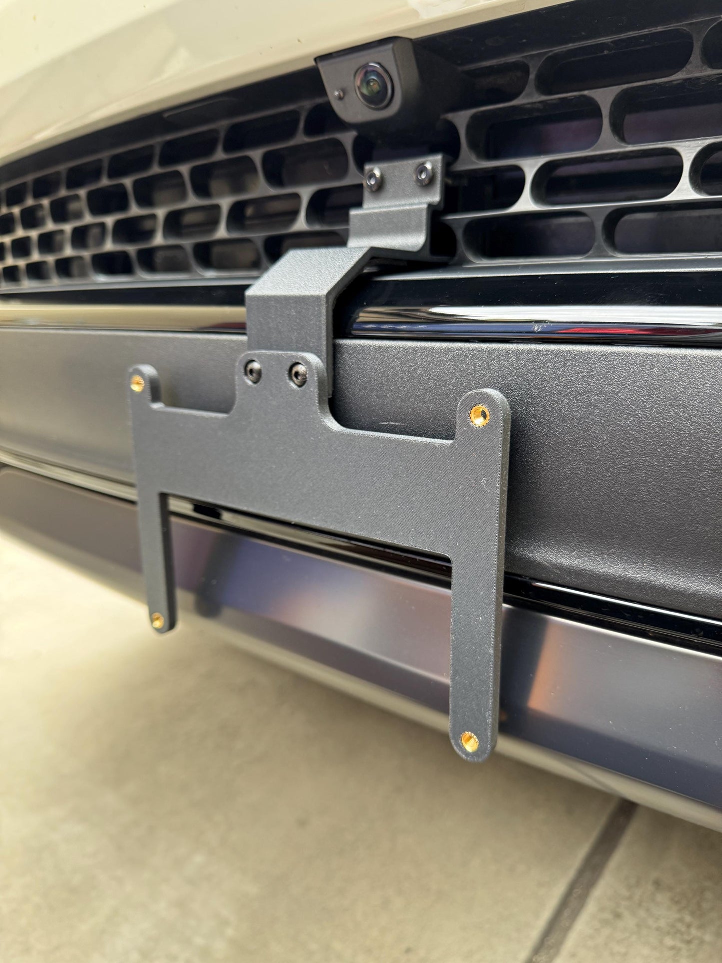 2022-2025 Rivian R1T R1S Front Plate Holder | Heavy-Duty, No-Drill, 3D Printed Bracket with Hardware
