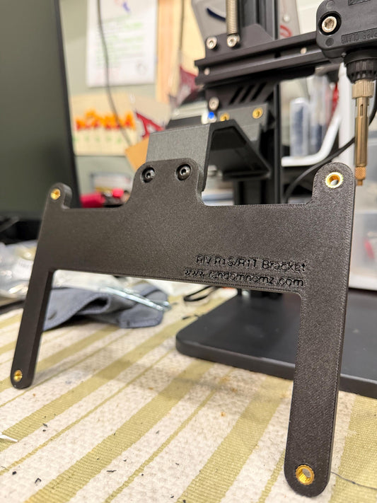 Rivian R1S/R1T Front License Plate Bracket (2022–2026) — No Drill, Heavy-Duty Mount