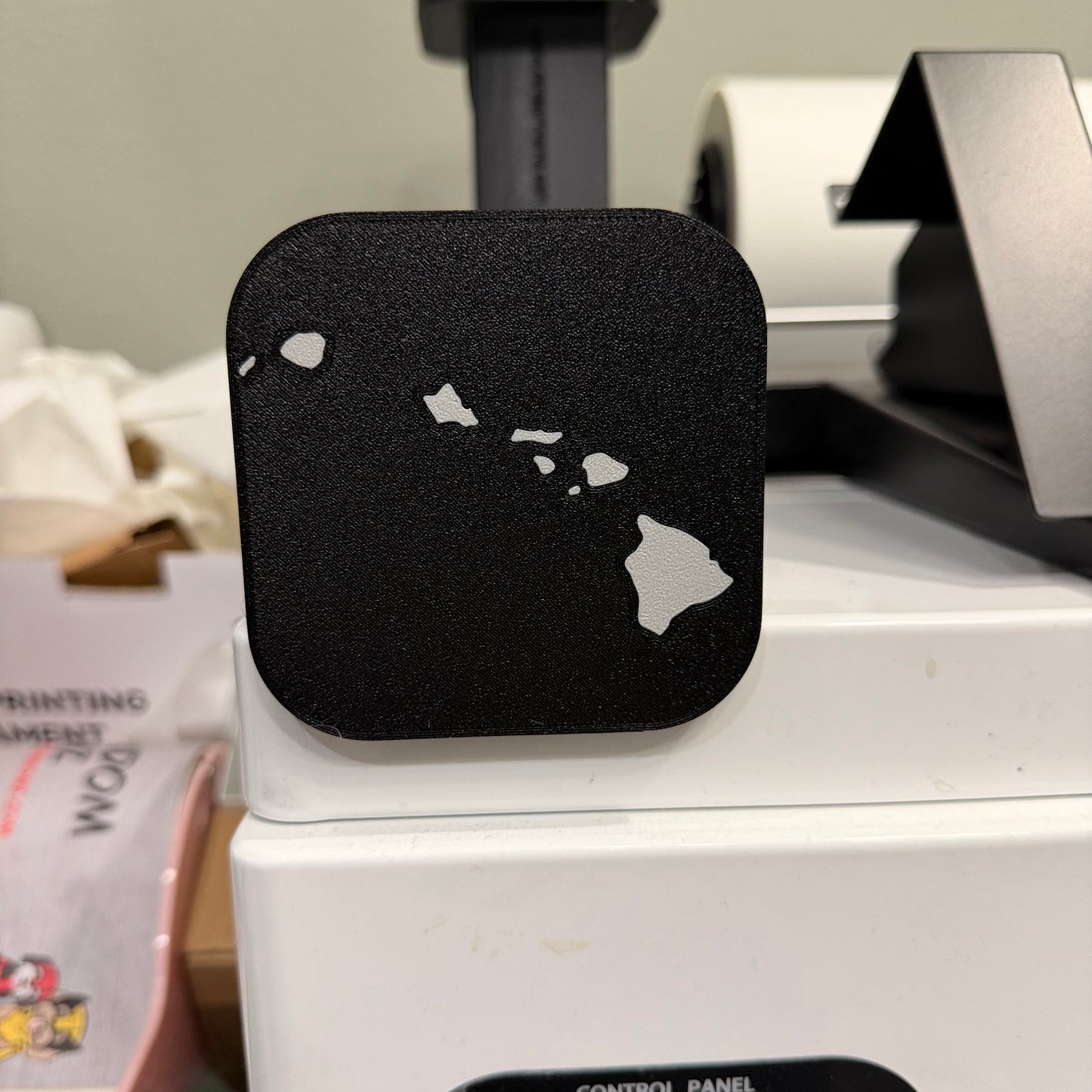 Hawaiian Islands ONLY - 2 Inch Tow Hitch Cover - 4Runner - Tundra - Sequoia - Tacoma - FJ